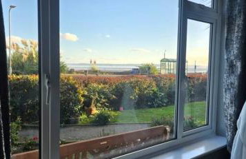 Sunrise Lodge 2-Bedroom Flat EastBeach sleeps 4 - Pass the Keys - Foto 13