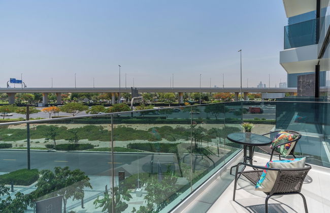 Whitesage - Super Spacious Apt with Dubai Garden Glow Views - Photo 38