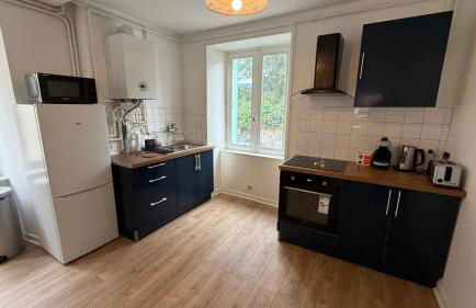 26 CHIC & COSY NOIRETABLE F2 55m2 WIFI SMART TV NETFLIX - Foto 7