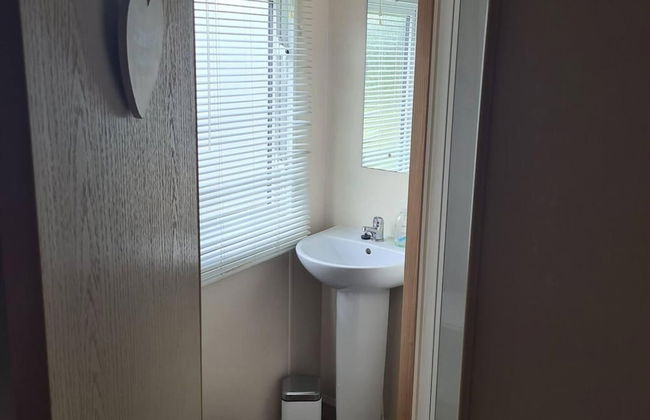 2 Bed Lodge - Sleeps 5 - Parking - Pets - Wifi - Foto 11