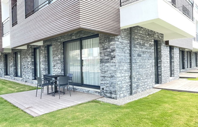 OlivAparts - Photo 64