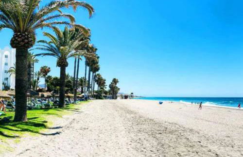 Villa Colina del Mar - With Heated Pool & Luxurious View near the beach - Foto 48