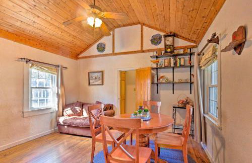 Screened Porch The Rock Cottage in Hot Springs - Foto 3