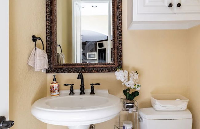 BIZI near Galleria Mall - Foto 38