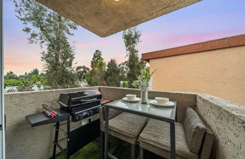 Entire Private Home with 2 Bedrooms 1 Bathroom, King Bed, Pool, Hot Tub, 2 Parking in Mira Mesa Available Now - Photo 19