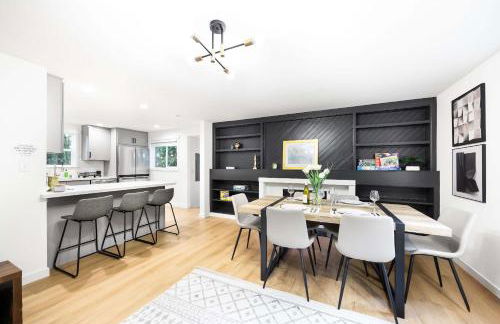 Newly Modern 4BR2BA Rambler by Super Market - Foto 24