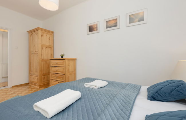 Bałuckiego Apartment Warsaw by Renters - Photo 7