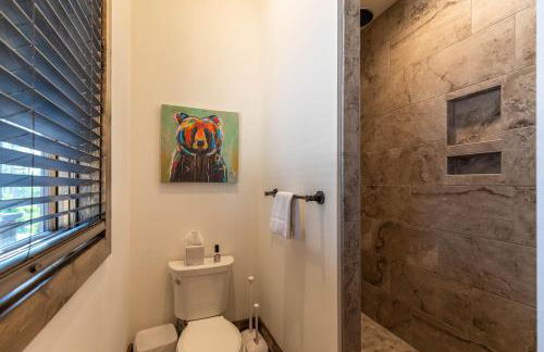 Sip Sip Hooray at Eagles Nest - Foto 19