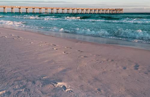 Beachfront Bliss Absolute Gulf Front 2 Bedroom Condo - book now for Spring 2026 - Foto 46
