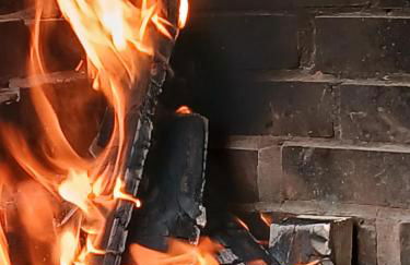 Ceira Cottage - Refúgio Romântico com Vista Serrana - Foto 5