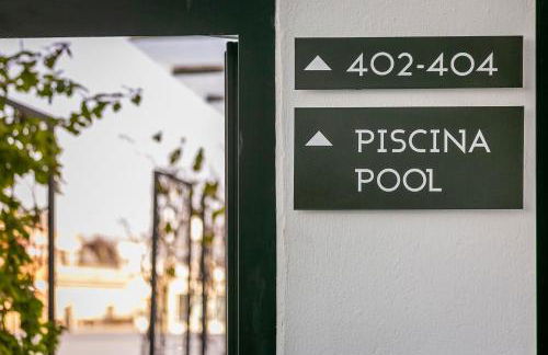 Aquitania Home Suites - Photo 67