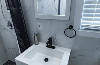 Cozy Urban Oasis Near NYC - Foto 13