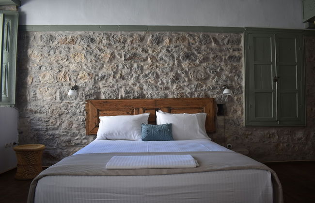 Latmos 1860 - Photo 3