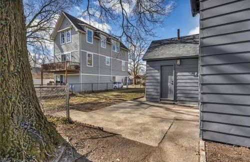 Spacious 3BR PetFriendly Retreat Near DT Cleveland - Foto 10