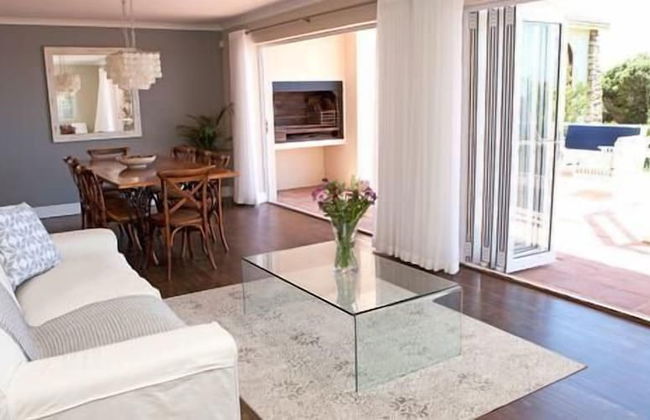 Seabreeze Luxury Two Bedroom Penthouse - Photo 15