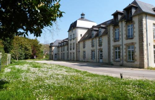 Appartement familial dans un château avec piscine chauffée, proche plages et sites du Golfe du Morbihan - Foto 16