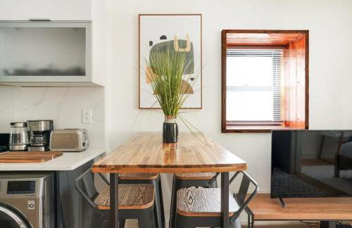 75-2A furnished 1BR W D Elev central park - Foto 8