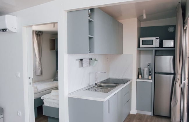 Roman - Mobile Homes With Pool - H3 Mobile Home 3 - Photo 4