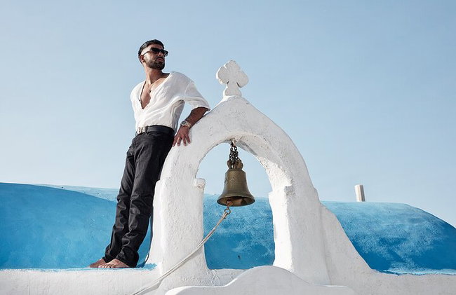 High End Photo Shoot in Mykonos Greece - Photo 34