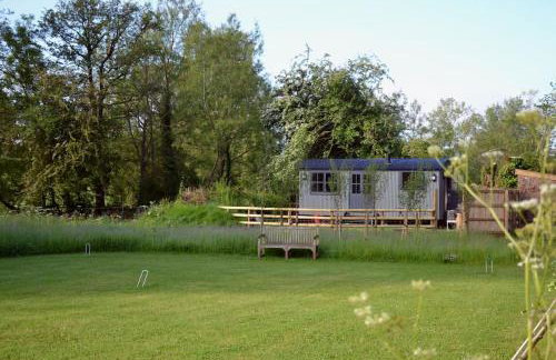 Large Luxury Shepherds Hut with Hot Tub nr Bath - Foto 3