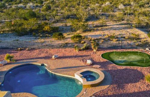 Stargazers Private Paradise with Pool and Hot Tub! - Foto 6