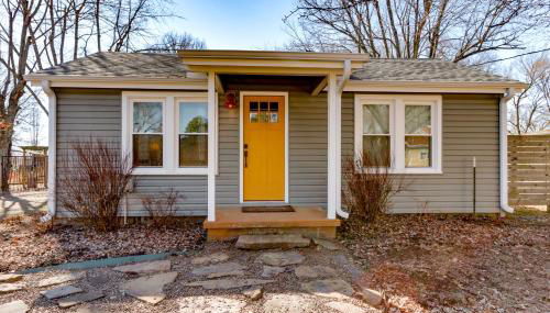 2 Mi to UA Central Fayetteville Home with Patios - Foto 2