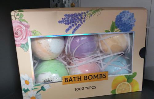 Ηome & Garden with parking close to Olympic Stadium - Foto 29