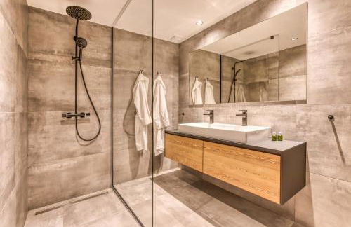 Chalet Choucas - Modern Luxury - Heart of Chamonix - Photo 7