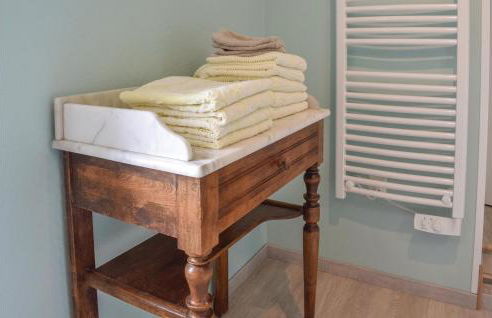 Pet Friendly Home In Sainte-Mère-Eglise - Foto 22