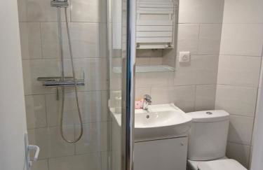 Charming 2 rooms 2 pas RER B Laplace 15 min Paris - Foto 3