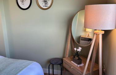 Unbox at Poplar Tree - Photo 62