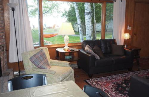 Birch Shores Resort - The Hemlock Cottage - Foto 13