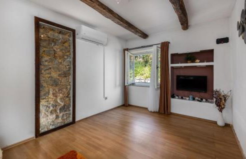 1 Bedroom Amazing Home In Ozalj - Foto 14