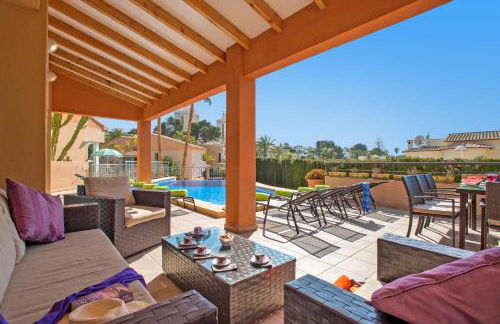 Villa Mar Flores by Villa Plus - Photo 11