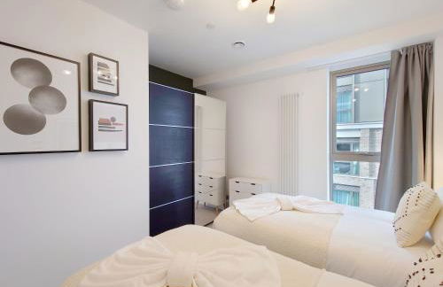 Luxury Three bed Apartment by London ExCeL - Foto 32