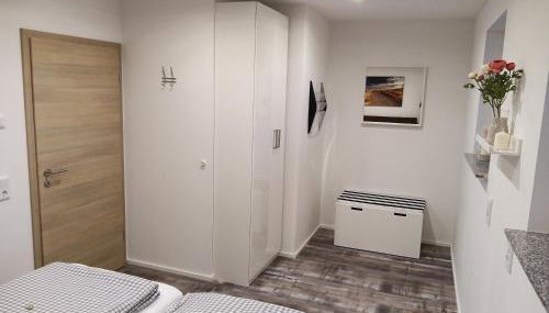 Lebensfreude - Foto 5, wardrobe