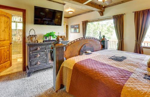 Fish Haven Cabin with Game Room, Views and Deck! - Foto 21