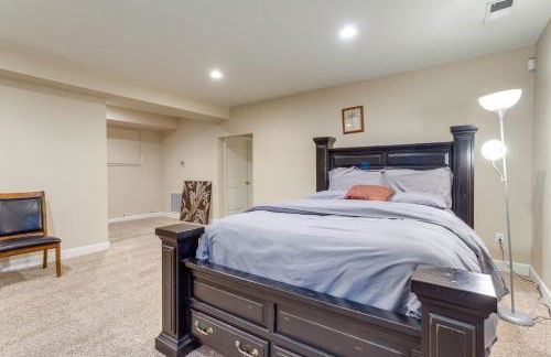 6 Mi to DIA Spacious Home with Backyard in Denver! - Foto 24