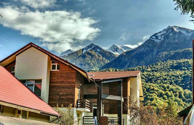 Zima Leto Apart Hotel - Photo 1