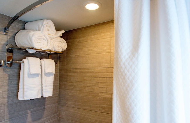 Downton Annie Apartment Two 2BD 1BA Parking - Foto 13