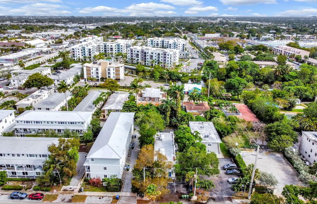 Escape to This Luxury Wilton Manors Villa - Foto 48