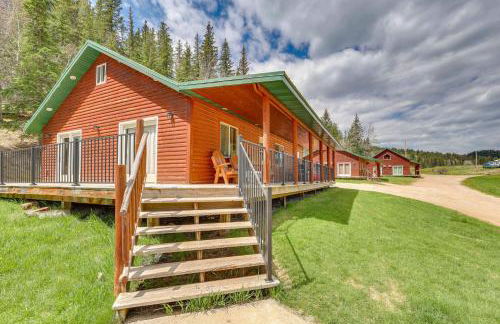 Wraparound Deck and Grill Deadwood Cabin - Foto 22