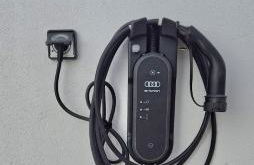 The White House Toledo - Photo 33