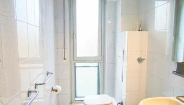 Portello Flat with Balcony - Foto 4, Shower