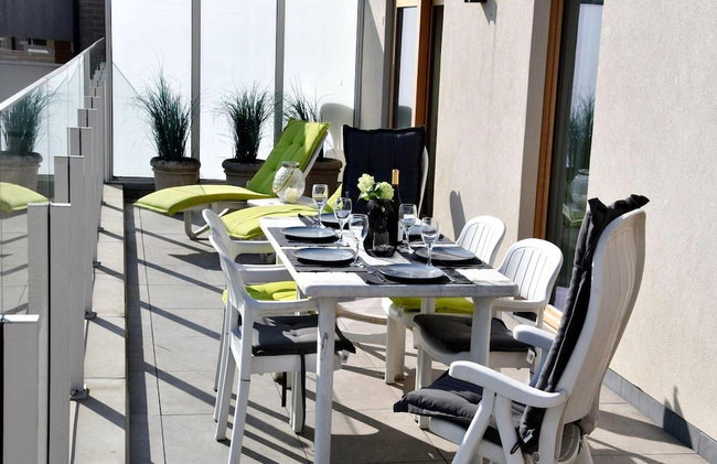 Attic Apartment Nieuwpoort With Coastal Views - Photo 24