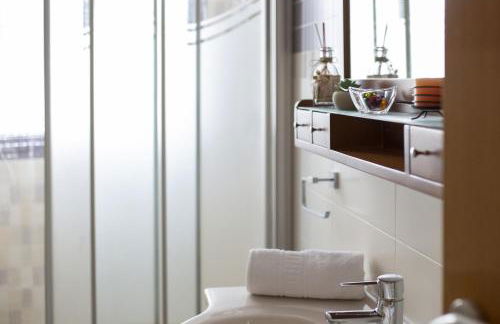 Acogedor Dúplex Albaicín con Wifi 5G y Parking gratuito, cerca del Mirador San Nicolás - Foto 18