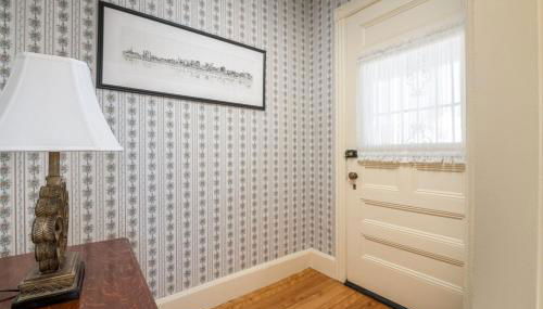 Luxury on Back Cove - Three Gables - Photo 3