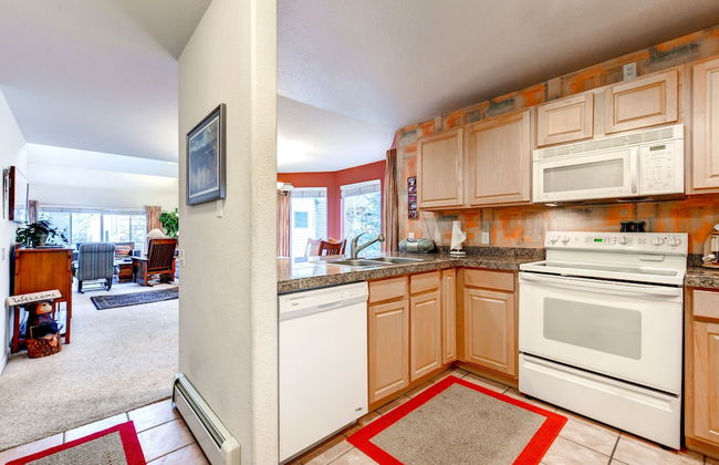 Bay Club Town Homes by CRMR - Foto 15