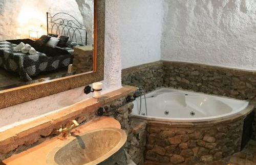 Alojamientos Cuevas Pinomojon - Foto 1