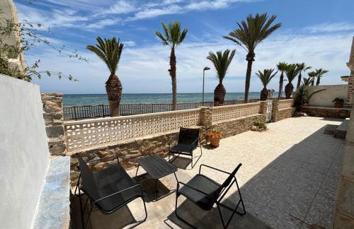 CHALET A 5 METROS DEL MAR.Wifi gratis - Foto 4